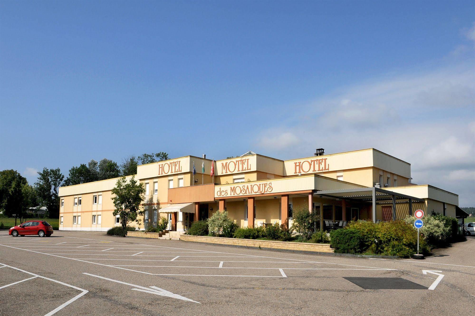 Hotel Des Mosaiques Orbe Exterior foto